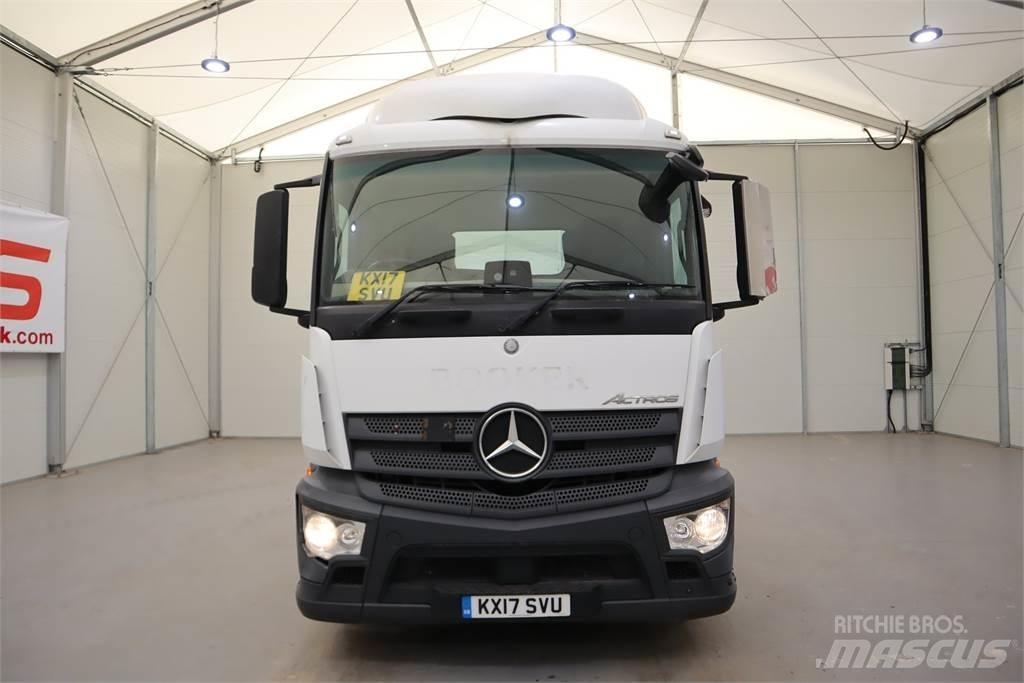 Mercedes-Benz Actros 1840 وحدات الجر