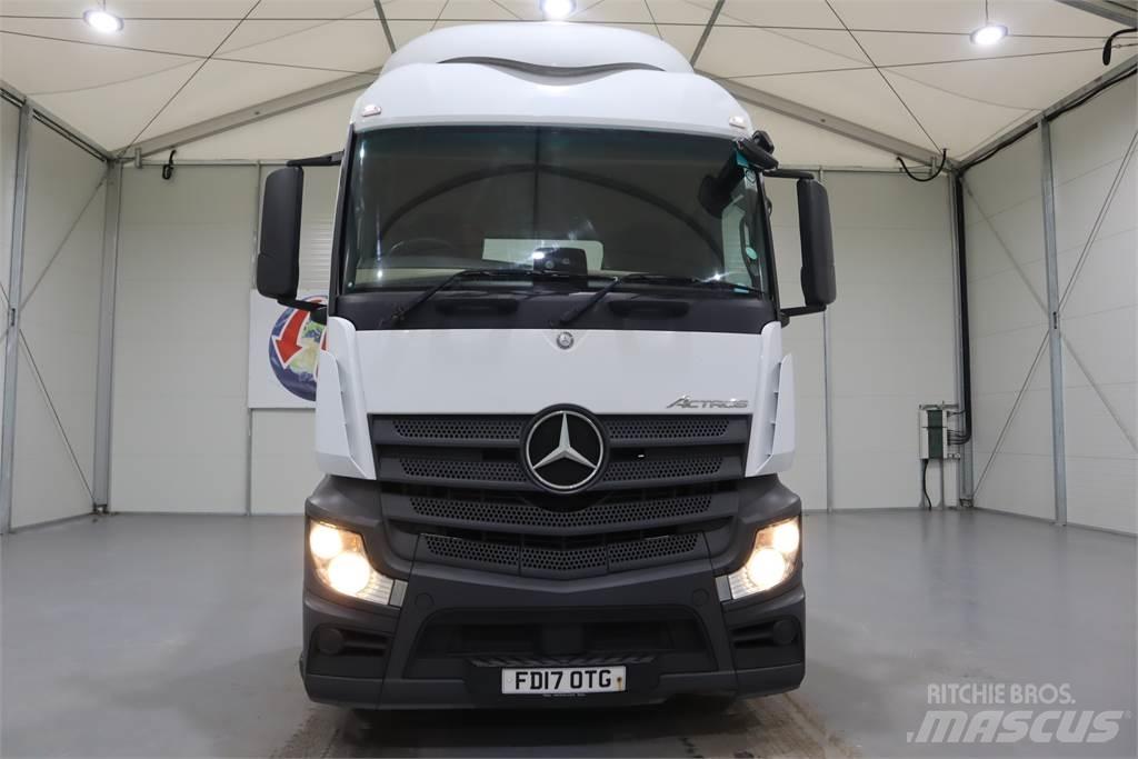 Mercedes-Benz ACTROS 1840 وحدات الجر