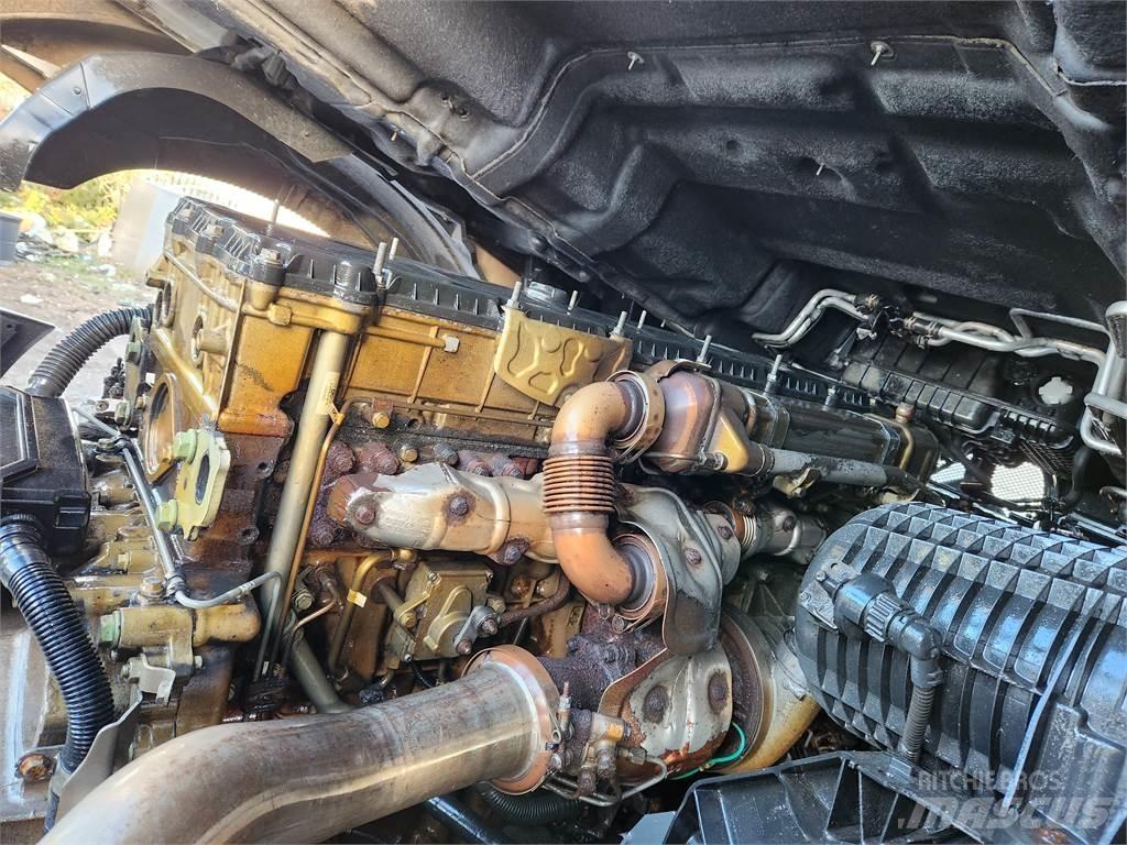 Mercedes-Benz ACTROS 1840 وحدات الجر