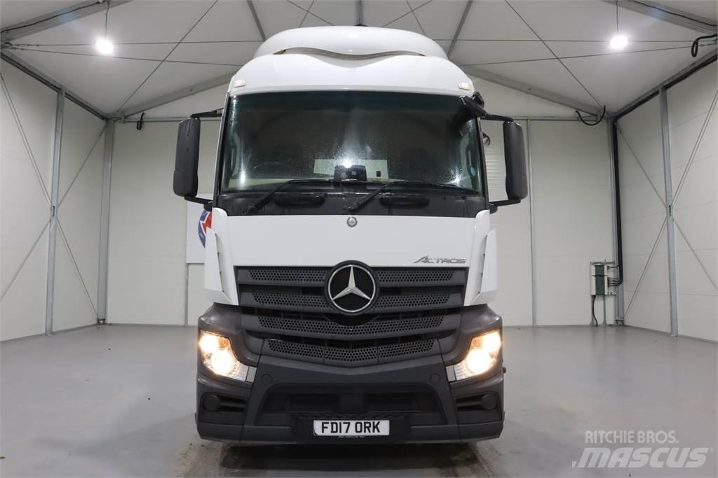 Mercedes-Benz ACTROS 1840 وحدات الجر