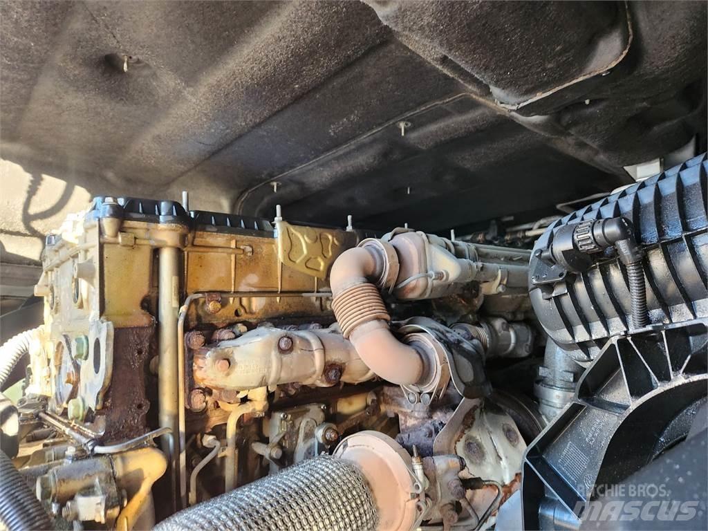 Mercedes-Benz ACTROS 1840 وحدات الجر