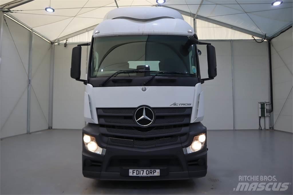 Mercedes-Benz ACTROS 1840 وحدات الجر