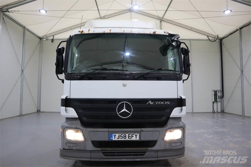 Mercedes-Benz ACTROS 1841 وحدات الجر