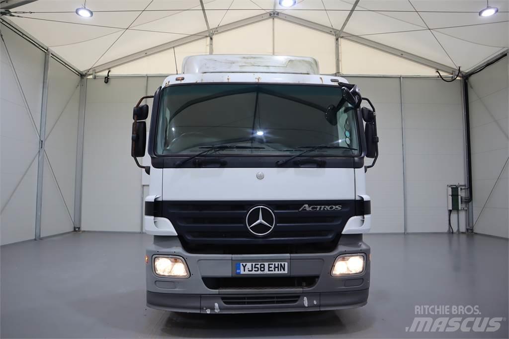 Mercedes-Benz ACTROS 1841 وحدات الجر