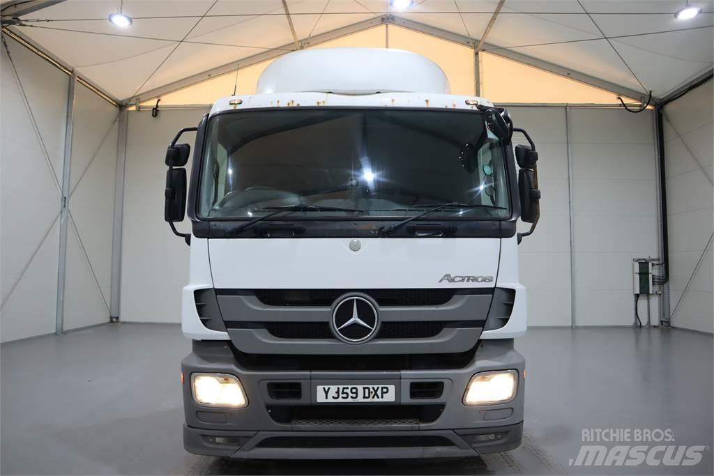 Mercedes-Benz ACTROS 1841 وحدات الجر