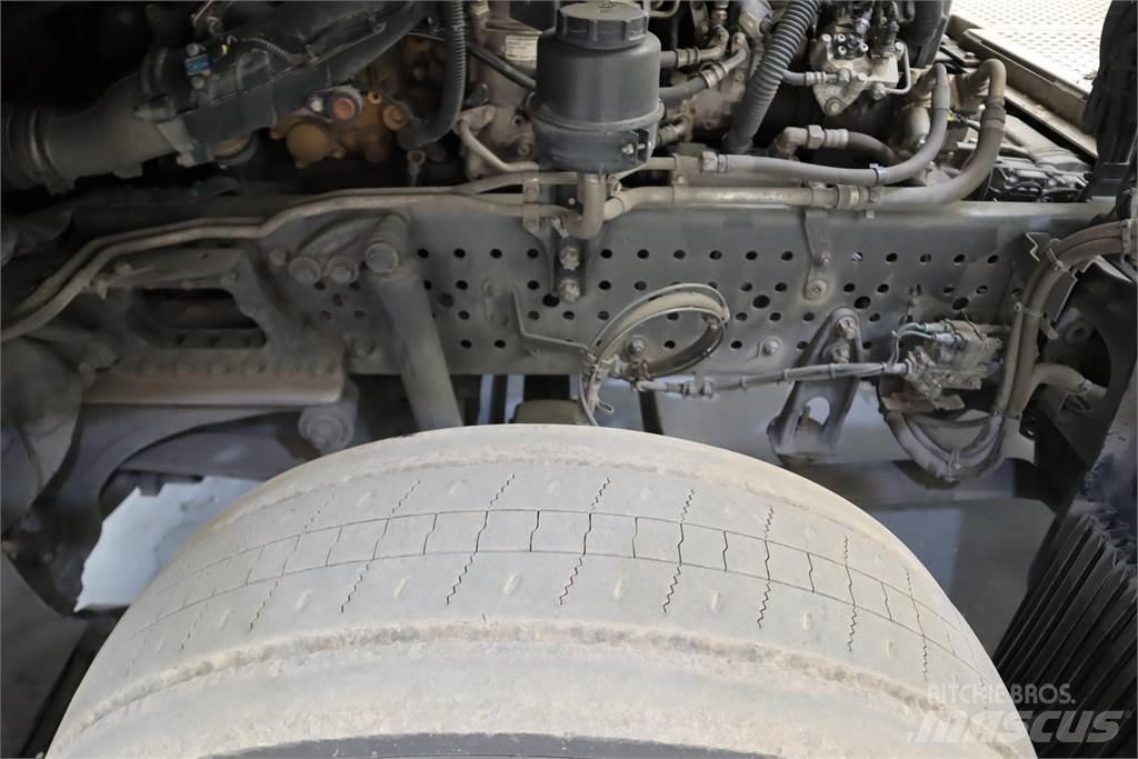 Mercedes-Benz Actros 1843 وحدات الجر
