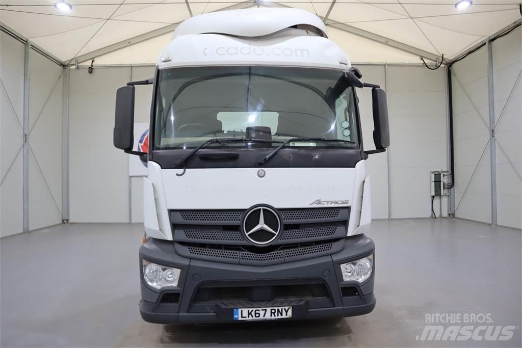 Mercedes-Benz Actros 1843 وحدات الجر