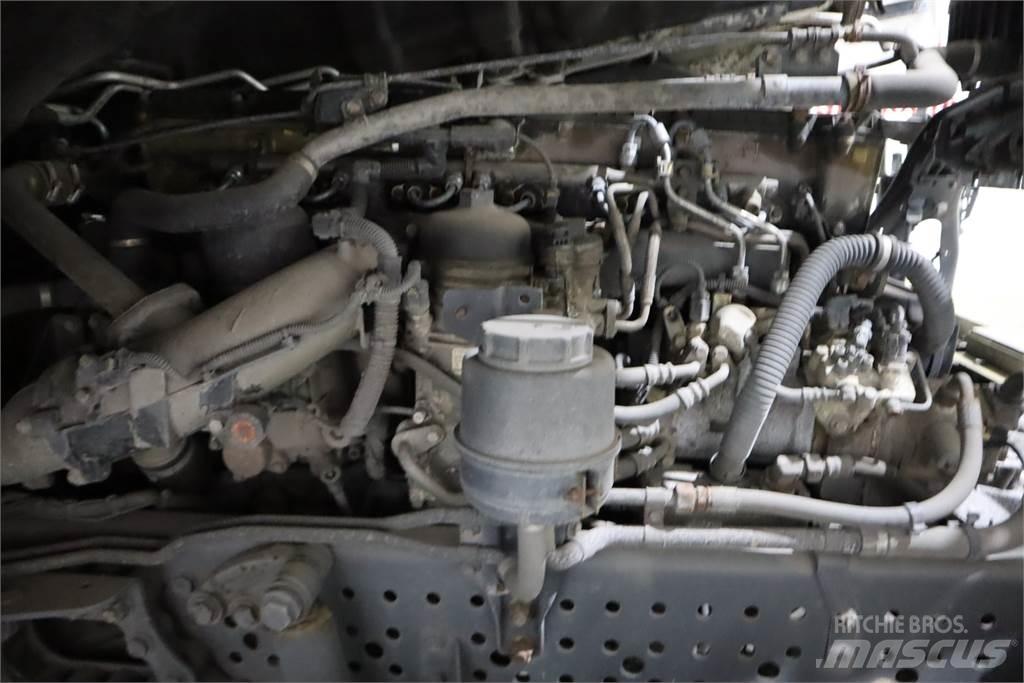 Mercedes-Benz Actros 1843 وحدات الجر