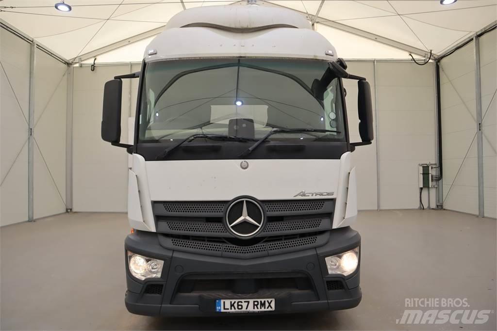 Mercedes-Benz Actros 1843 وحدات الجر