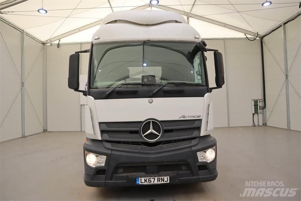 Mercedes-Benz Actros 1843 وحدات الجر