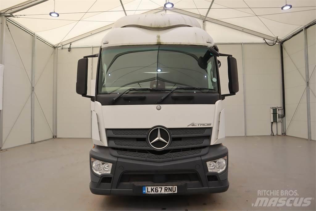 Mercedes-Benz Actros 1843 وحدات الجر