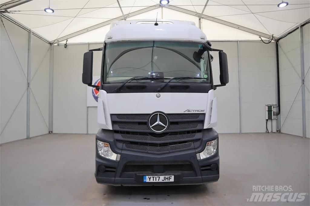 Mercedes-Benz Actros 1843 وحدات الجر