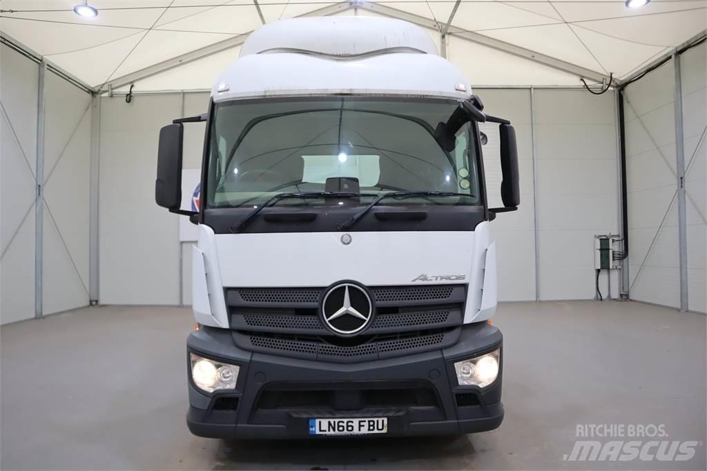 Mercedes-Benz Actros 1843 وحدات الجر