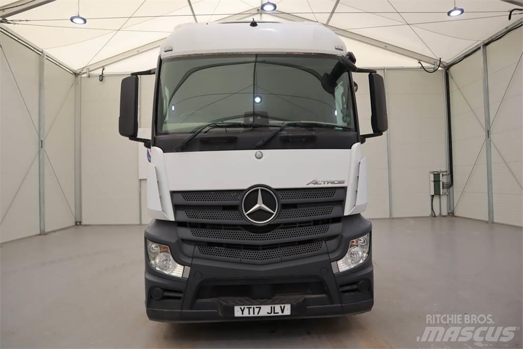Mercedes-Benz Actros 1843 وحدات الجر