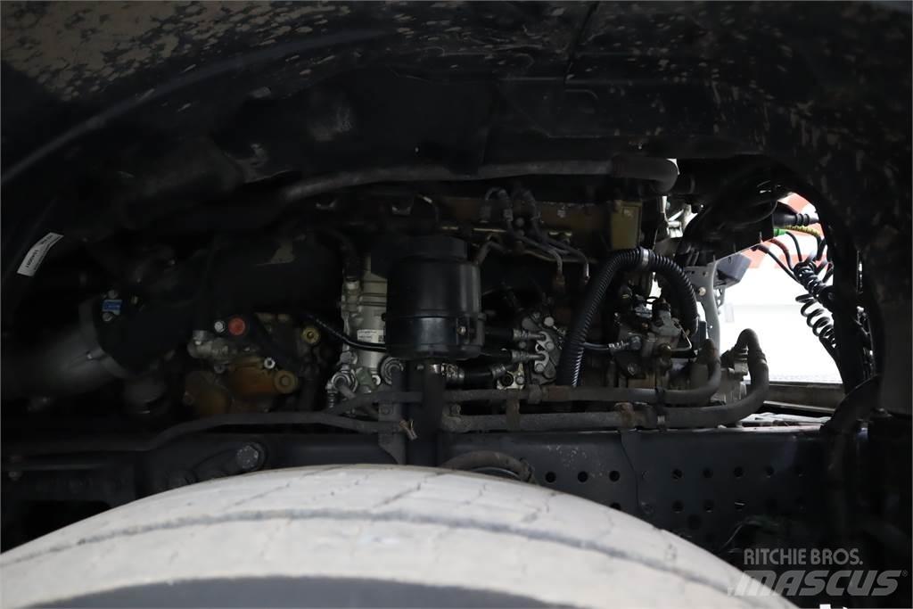 Mercedes-Benz Actros 1843 وحدات الجر