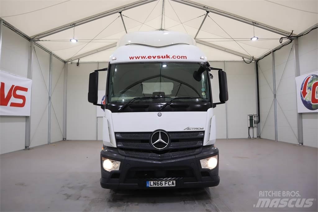 Mercedes-Benz Actros 1843 وحدات الجر