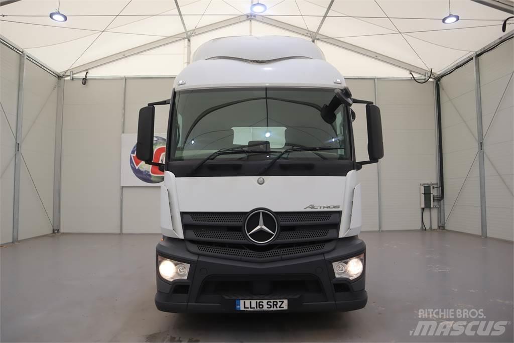 Mercedes-Benz Actros 1843 وحدات الجر