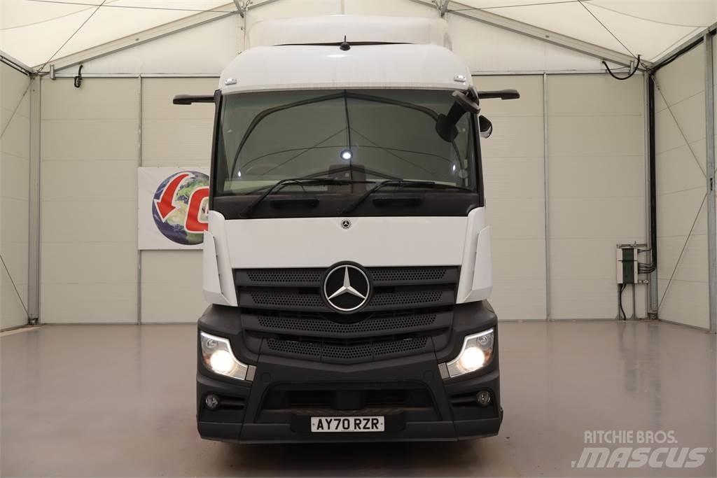 Mercedes-Benz Actros 1845 وحدات الجر