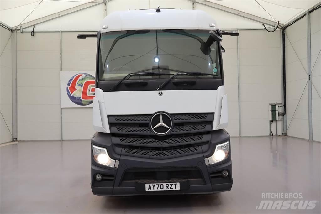 Mercedes-Benz Actros 1845 وحدات الجر