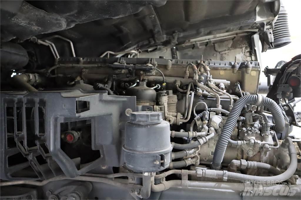 Mercedes-Benz ACTROS 1846 وحدات الجر