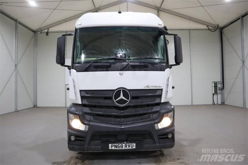 Mercedes-Benz ACTROS 1846 وحدات الجر