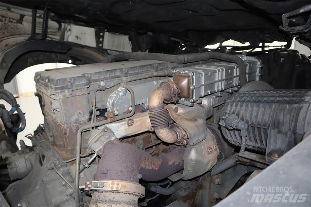 Mercedes-Benz ACTROS 2345 وحدات الجر