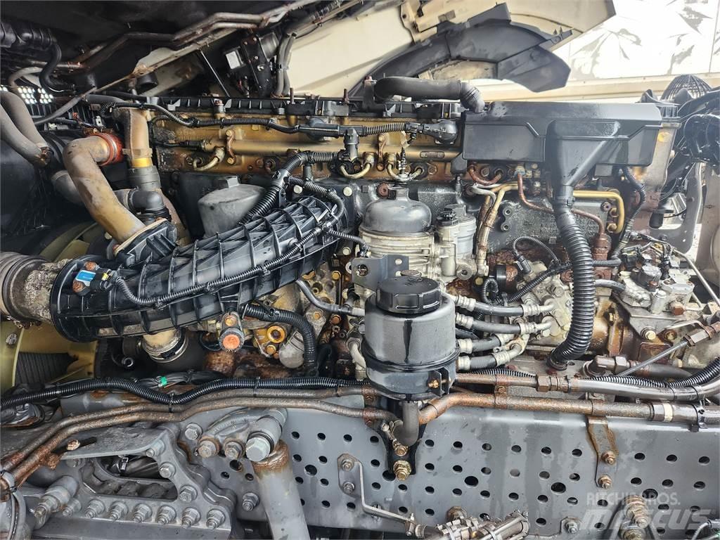 Mercedes-Benz ACTROS 2345 وحدات الجر