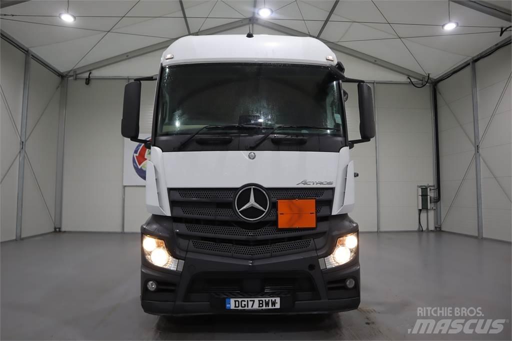 Mercedes-Benz ACTROS 2443 وحدات الجر