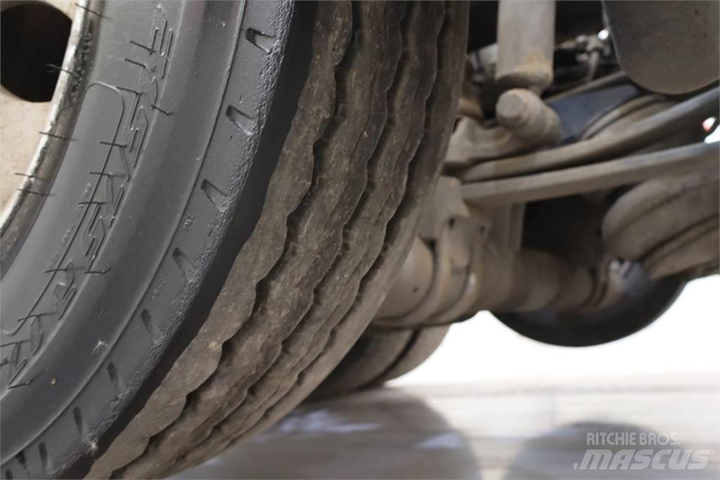 Mercedes-Benz Actros 2542 وحدات الجر