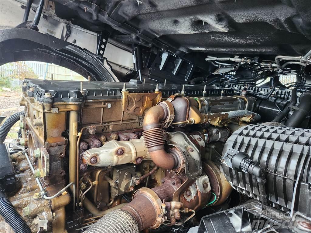 Mercedes-Benz ACTROS 2543 وحدات الجر
