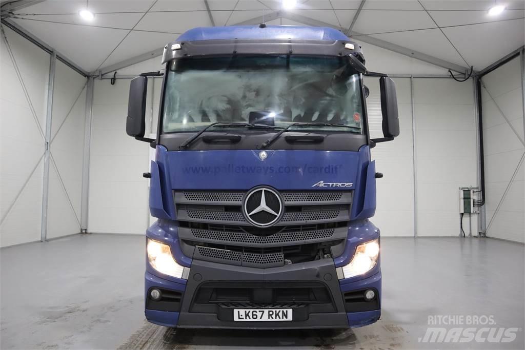 Mercedes-Benz ACTROS 2543 وحدات الجر