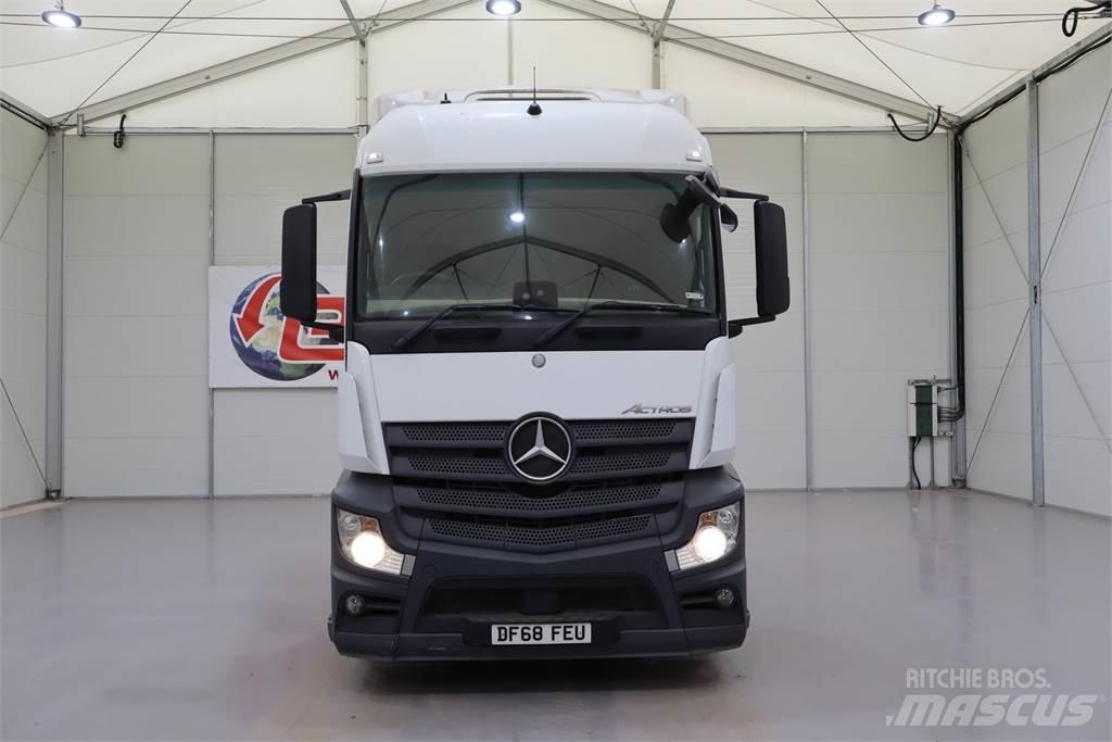 Mercedes-Benz Actros 2545 وحدات الجر