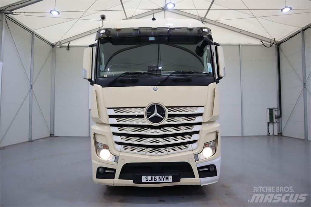 Mercedes-Benz Actros 2545 وحدات الجر