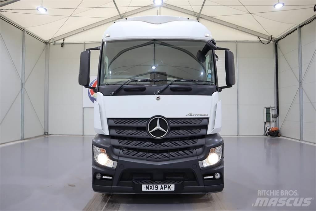 Mercedes-Benz Actros 2545 وحدات الجر