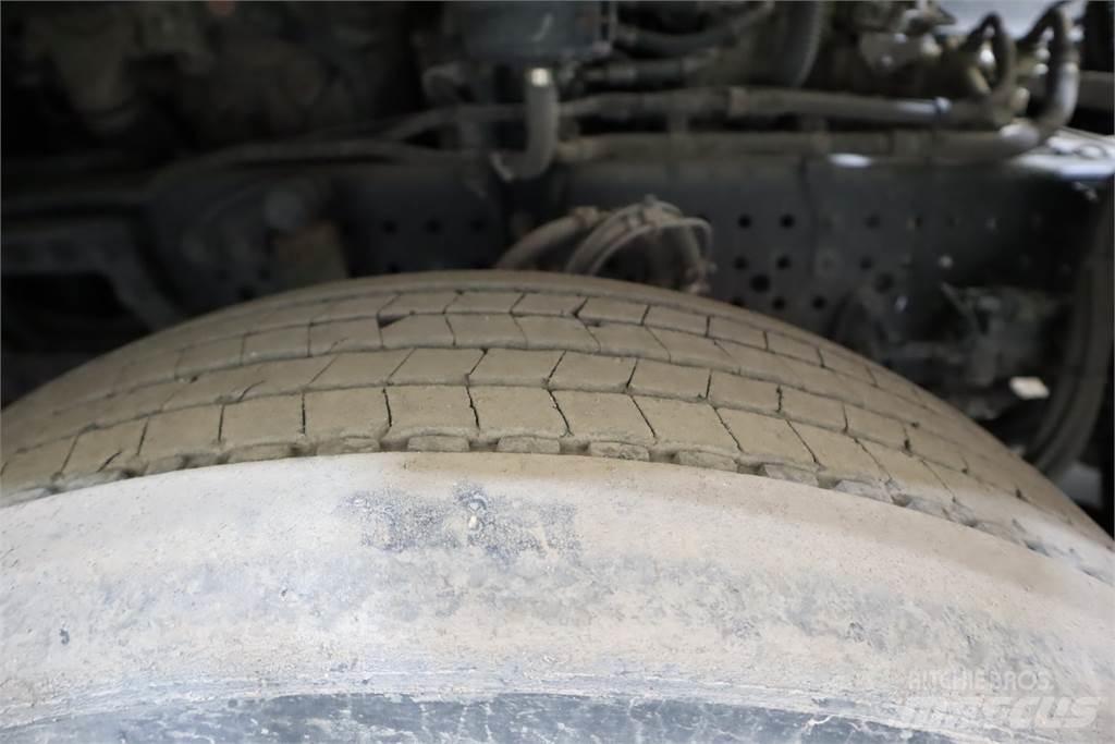 Mercedes-Benz Actros 2545 وحدات الجر
