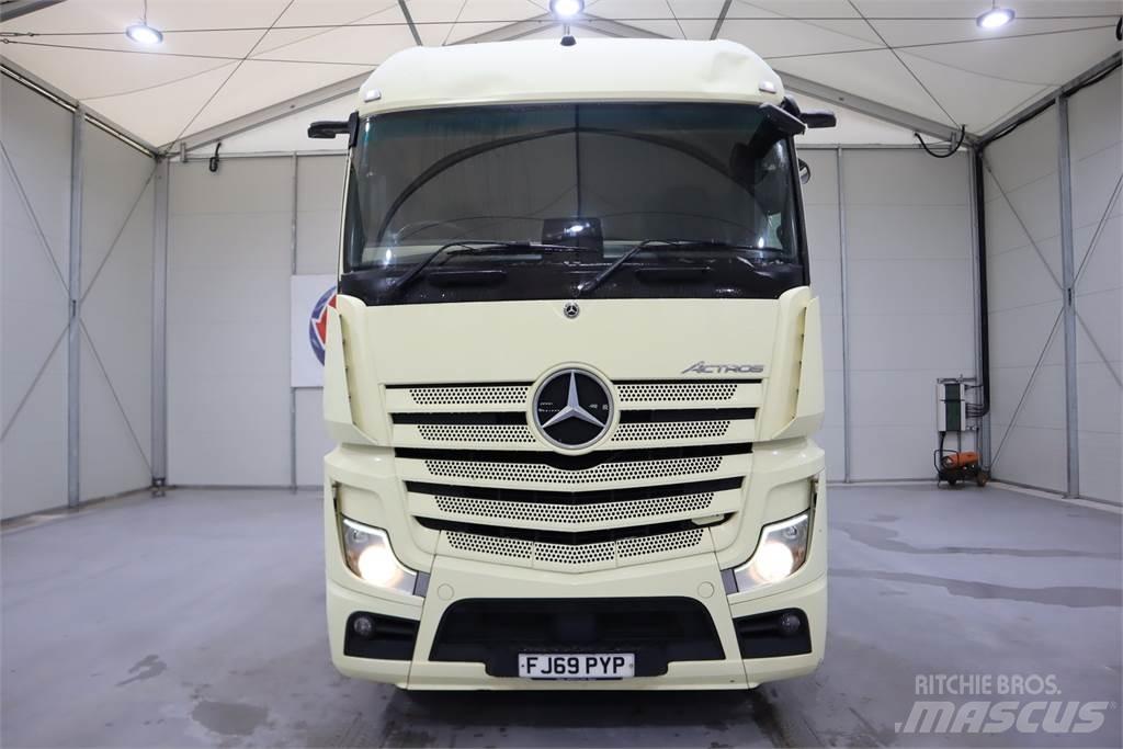 Mercedes-Benz Actros 2545 وحدات الجر