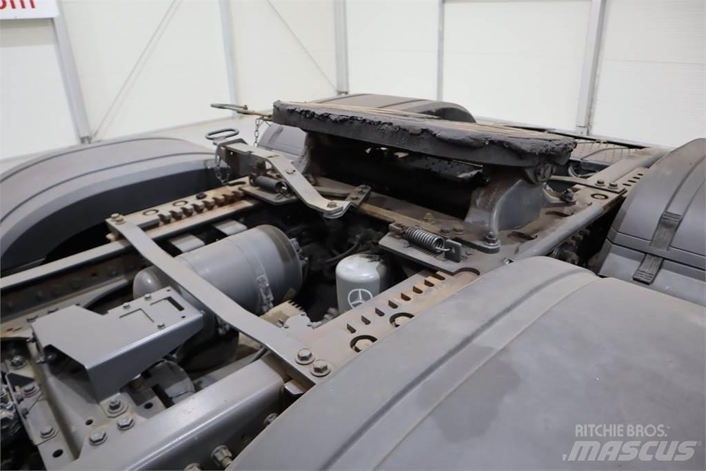 Mercedes-Benz Actros 2545 وحدات الجر