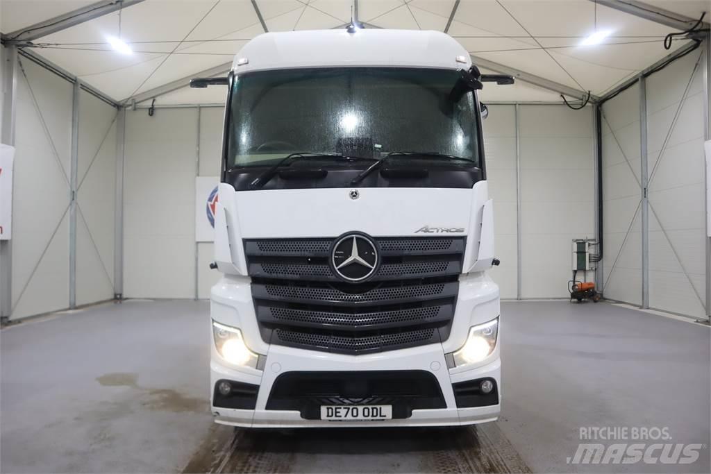 Mercedes-Benz Actros 2545 وحدات الجر