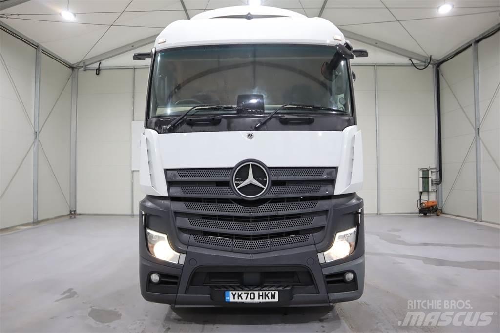Mercedes-Benz Actros 2545 وحدات الجر