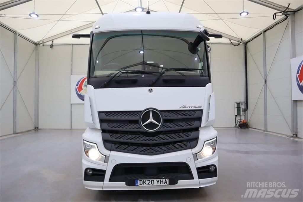Mercedes-Benz Actros 2545 وحدات الجر