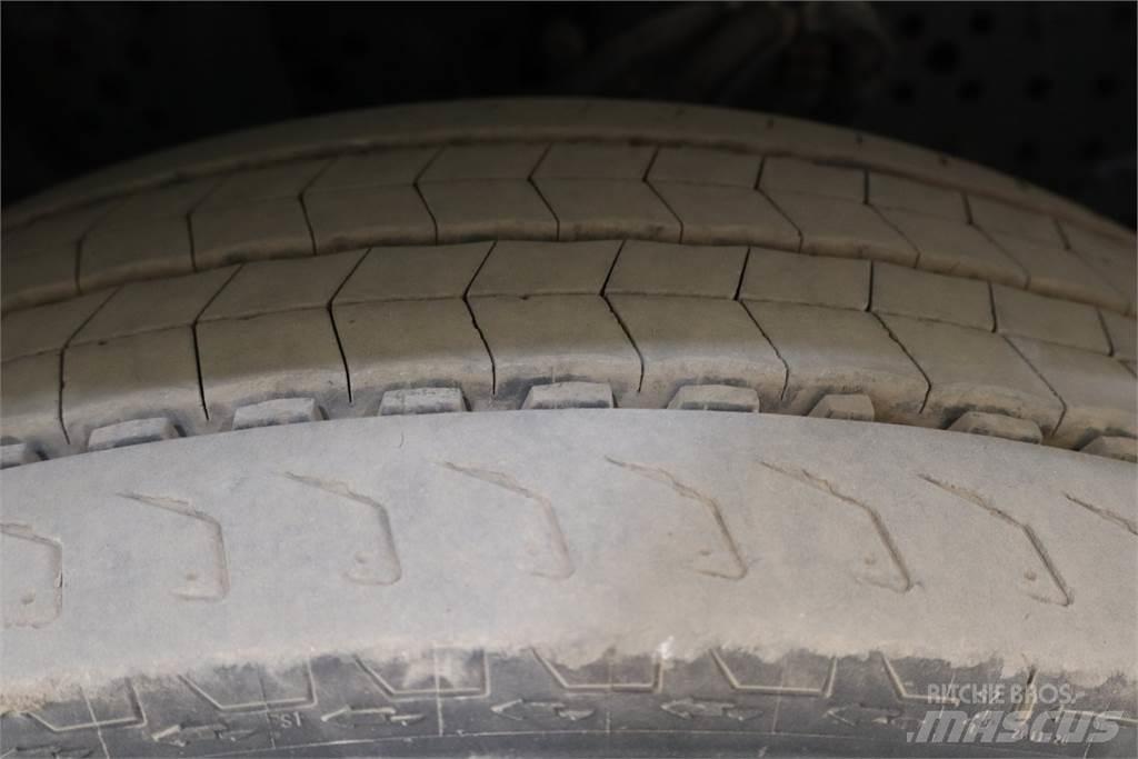 Mercedes-Benz Actros 2545 وحدات الجر