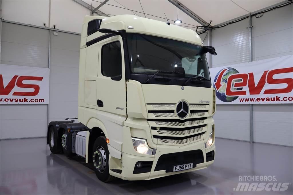 Mercedes-Benz Actros 2545 وحدات الجر