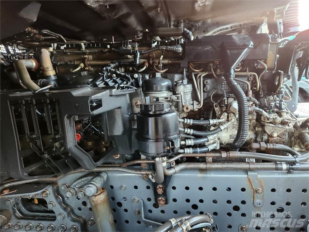 Mercedes-Benz ACTROS 2545 وحدات الجر