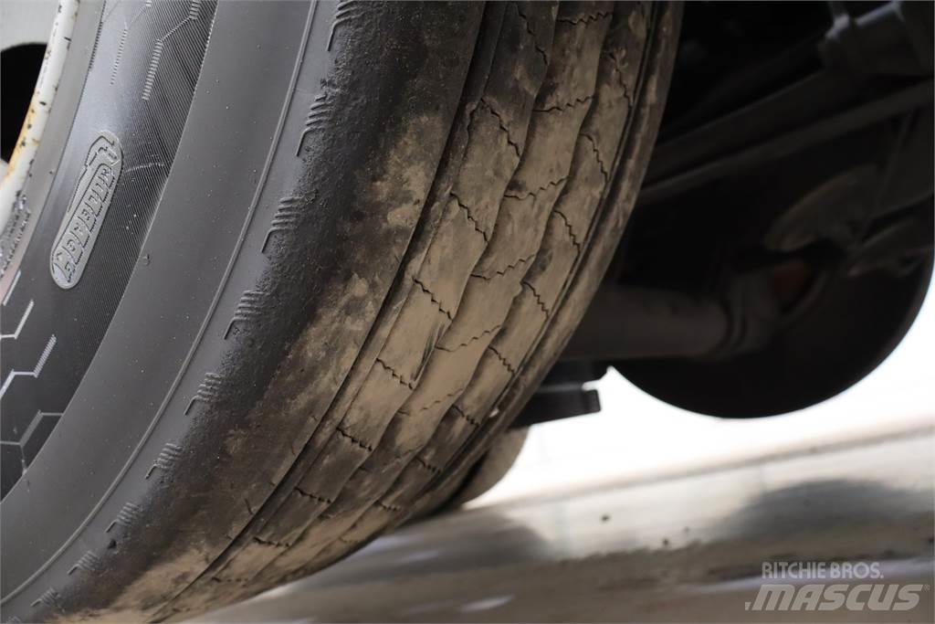 Mercedes-Benz Actros 2546 وحدات الجر