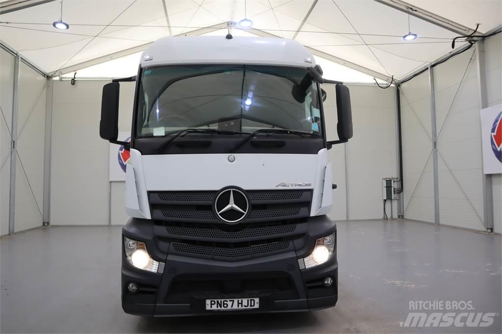 Mercedes-Benz ACTROS 2546 وحدات الجر