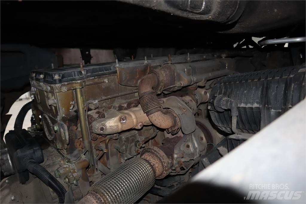 Mercedes-Benz ACTROS 2546 وحدات الجر