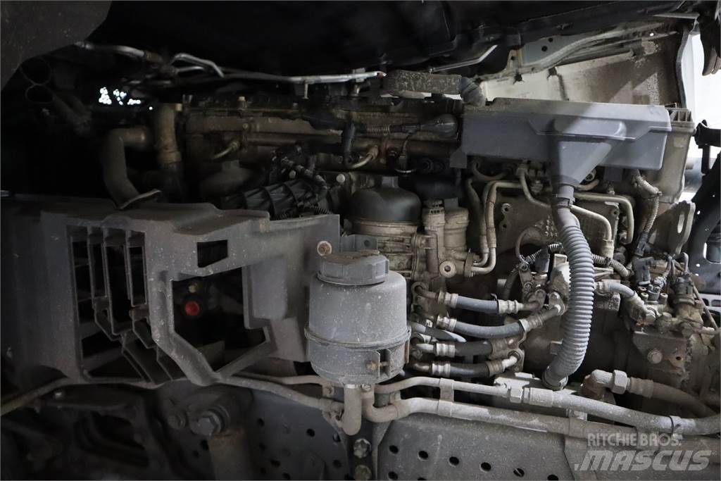 Mercedes-Benz ACTROS 2548 وحدات الجر