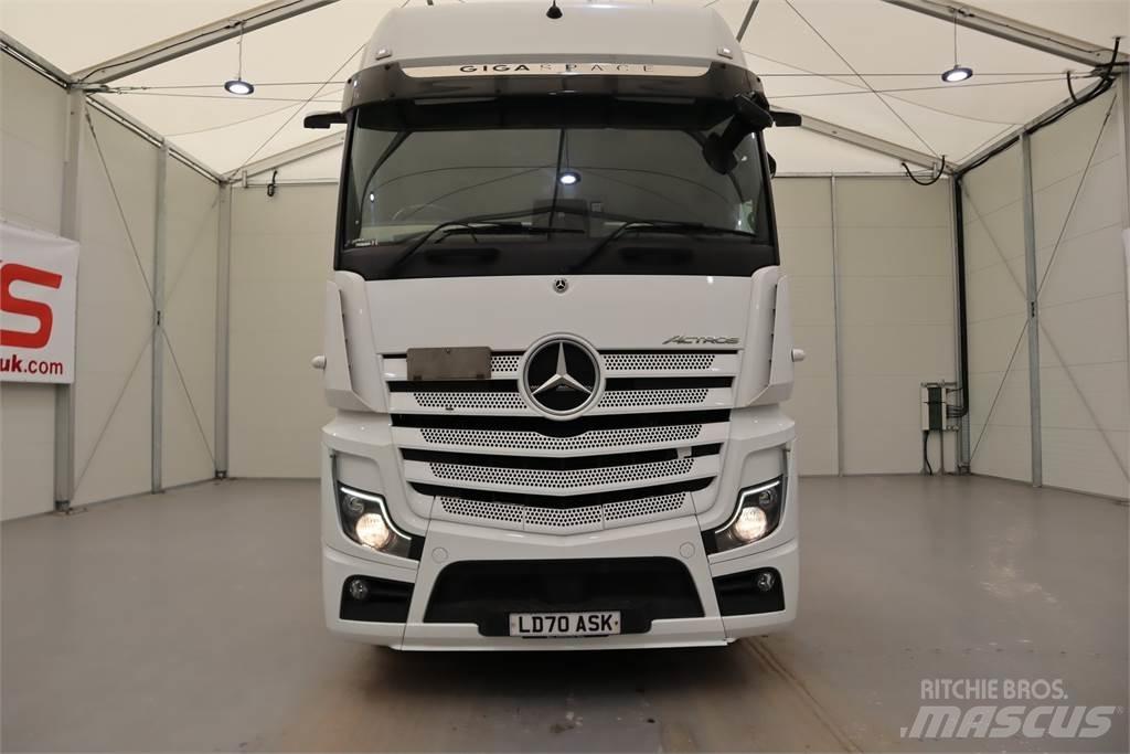 Mercedes-Benz ACTROS 2551 وحدات الجر