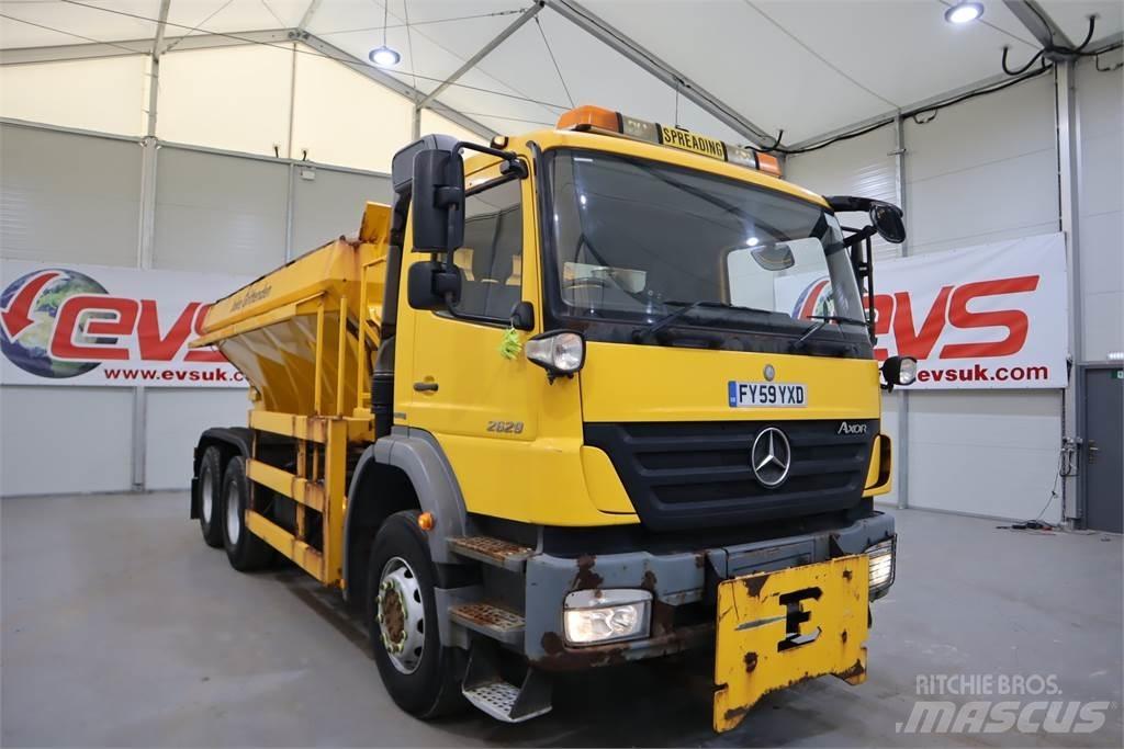 Mercedes-Benz AXOR 2629 آلات التغطية بالرمل