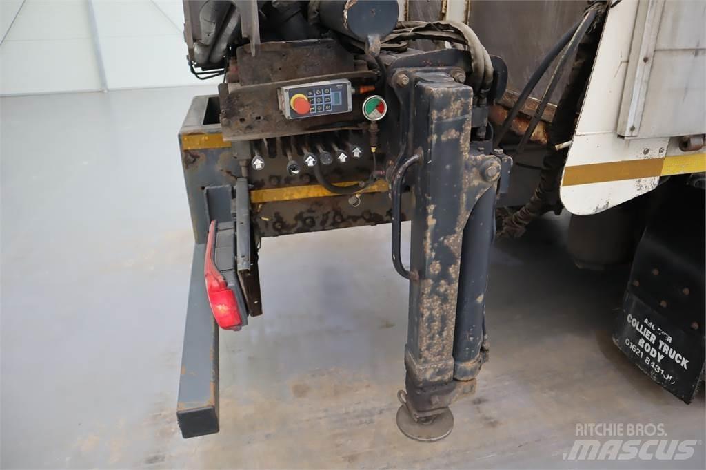 Scania P360 DROPSIDE REAR رافعات الطرق الوعرة